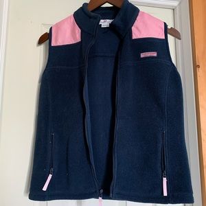 SOLD Vineyard vines girls large navy and pink vest